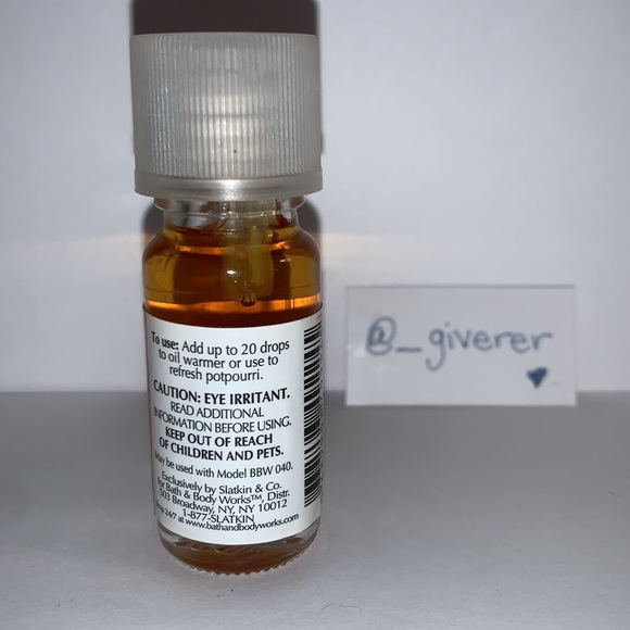 NWT White Citrus Home Frag Oil Bath & Body - Picture 2 of 7